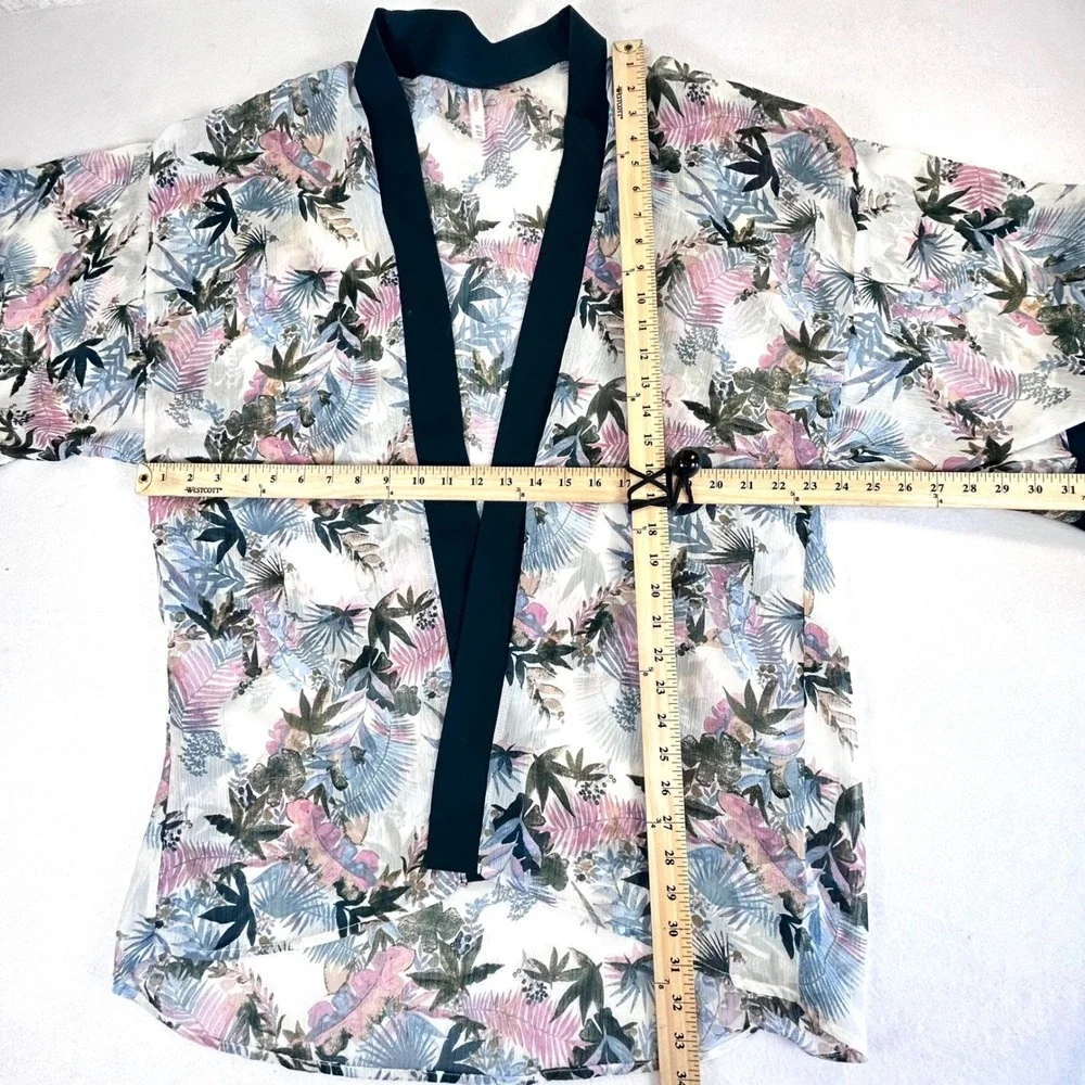 Xhilaration Women Floral Print Kimono Robe M/L‎ Sheer Lightweight
